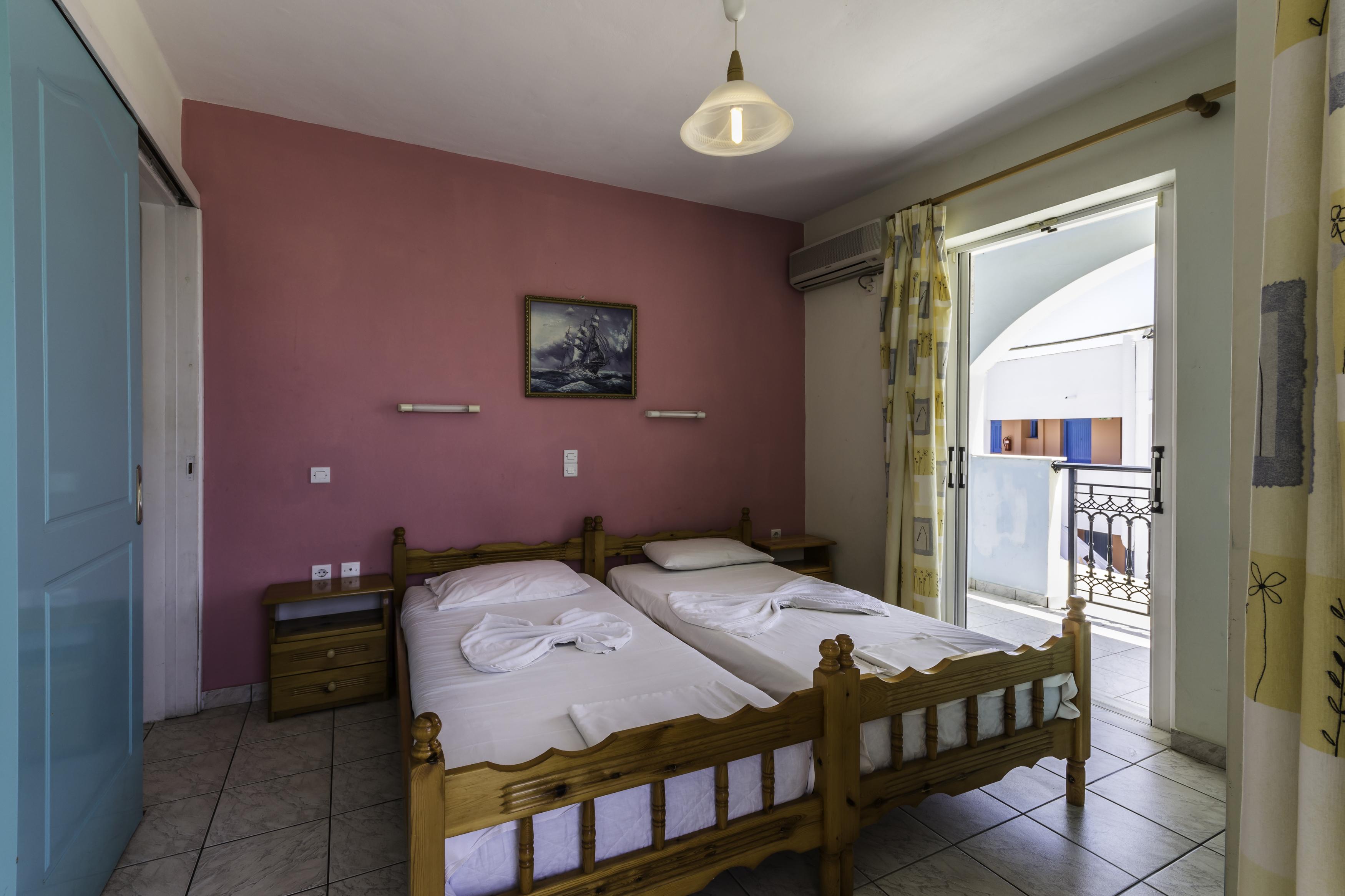 Vossos Hotel Apartments Laganas Extérieur photo