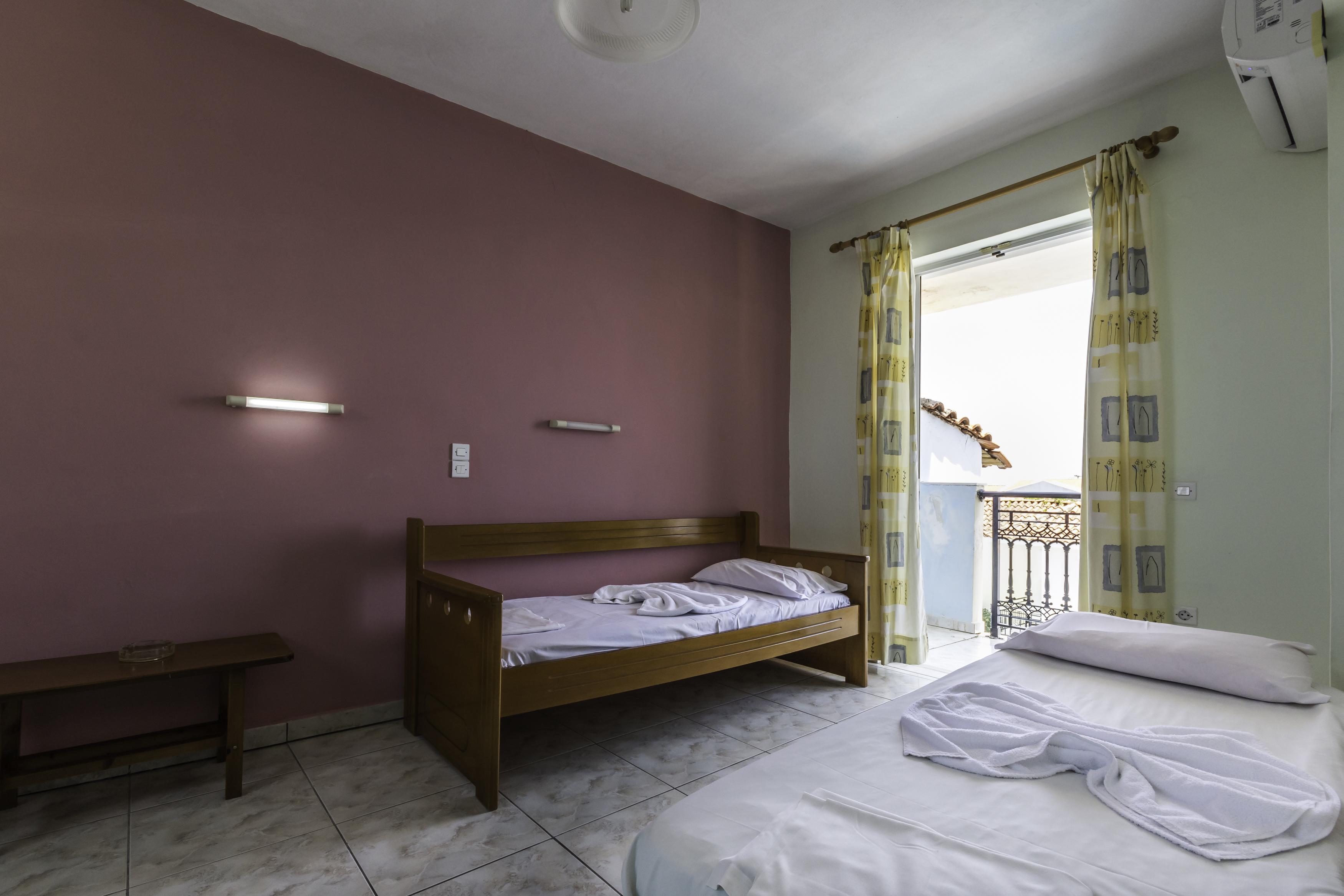 Vossos Hotel Apartments Laganas Extérieur photo