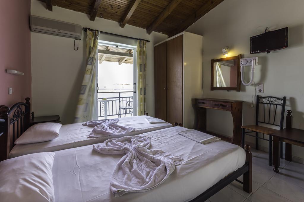 Vossos Hotel Apartments Laganas Extérieur photo