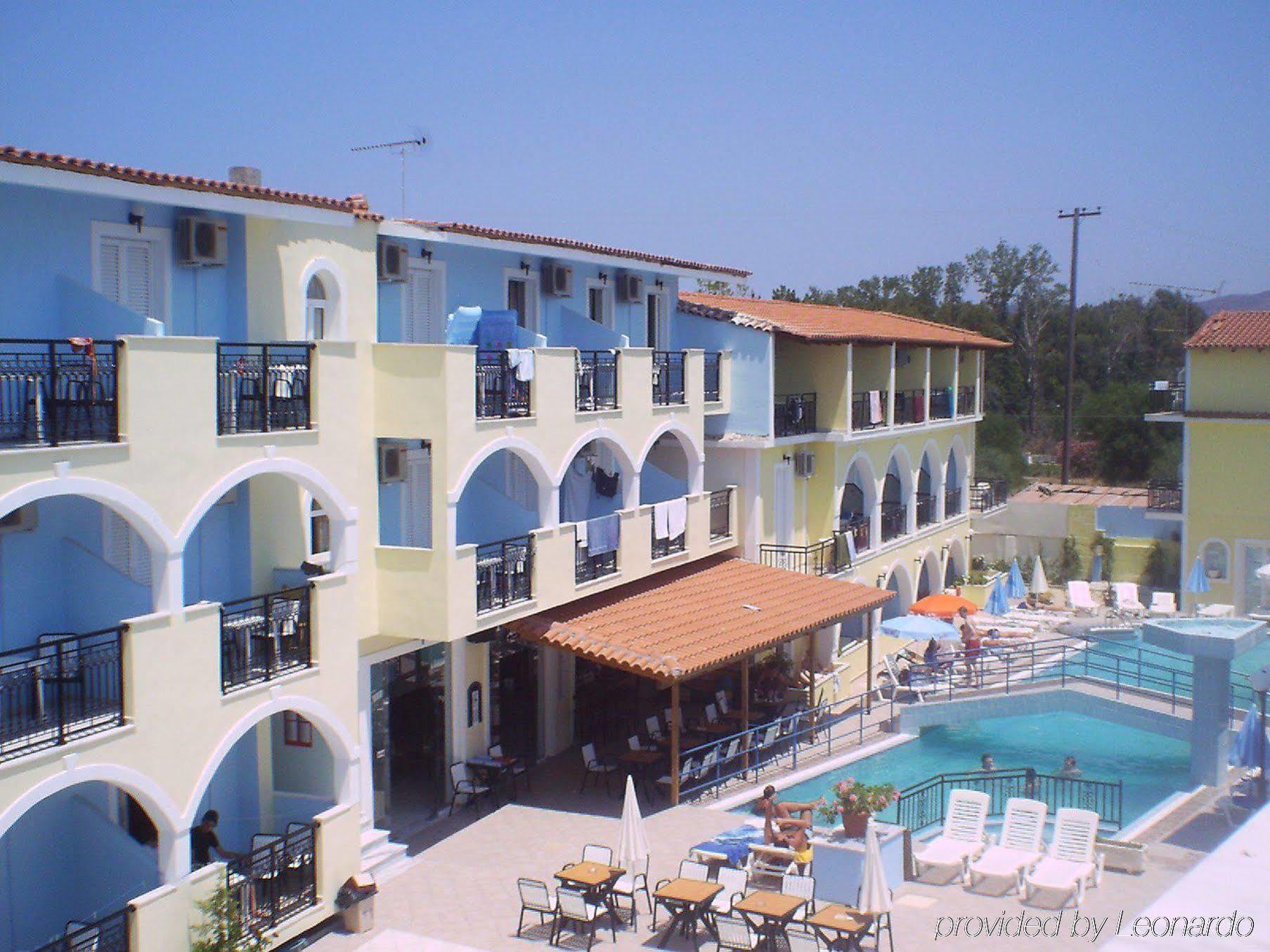 Vossos Hotel Apartments Laganas Extérieur photo
