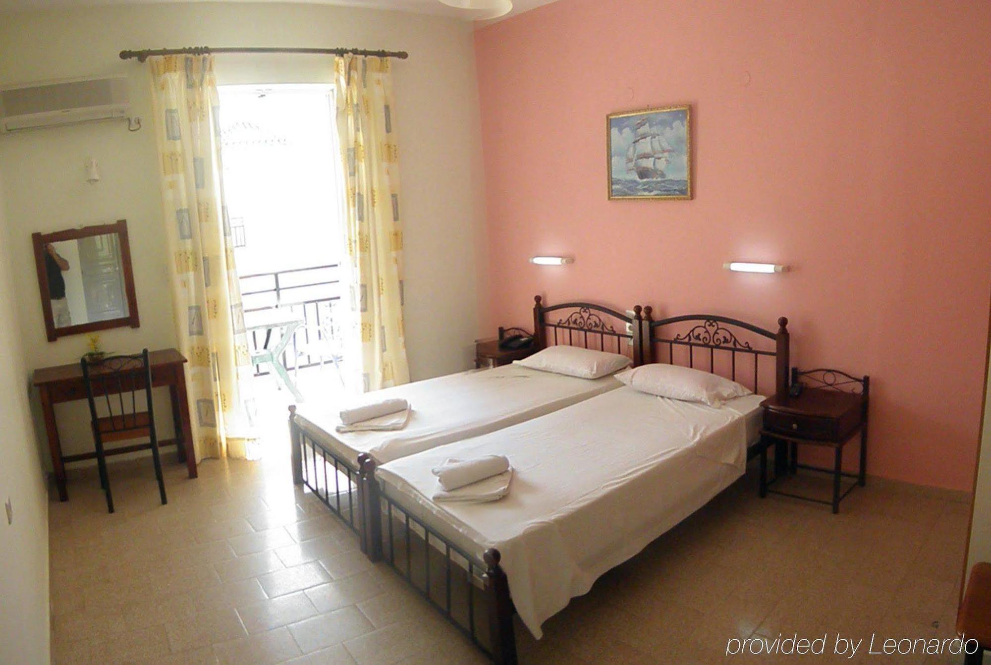 Vossos Hotel Apartments Laganas Extérieur photo